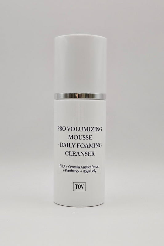 Pro Volumizing Mousse Cleanser